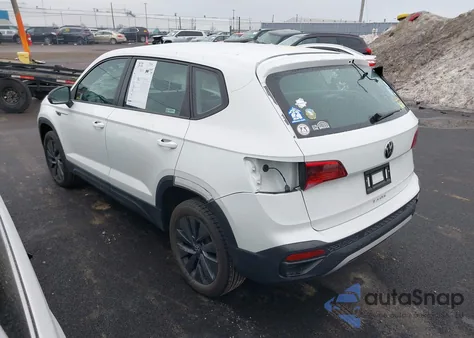 2024 Volkswagen Taos 1.5T S из США, поврежденный, VIN 3VV5X7B29RM119315